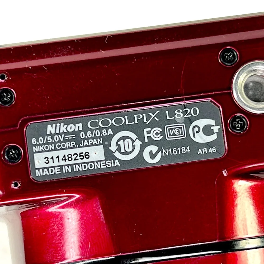 Red Nikon Coolpix L820 Digital Camera